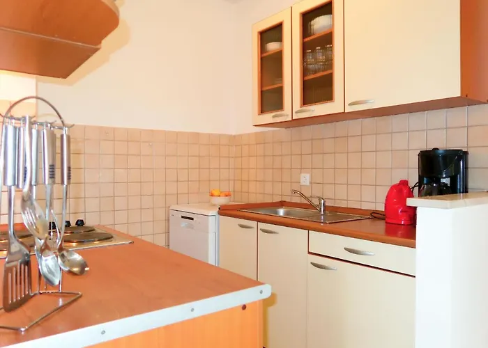 Urdih-1 By Interhome