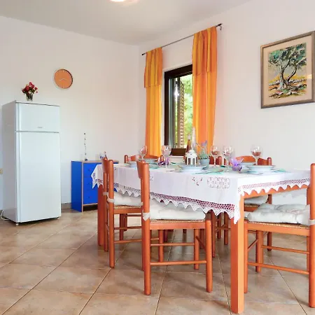 Apartment Urdih-1 By Interhome Malinska