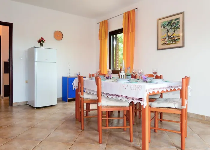 Appartement Urdih-1 By Interhome Malinska
