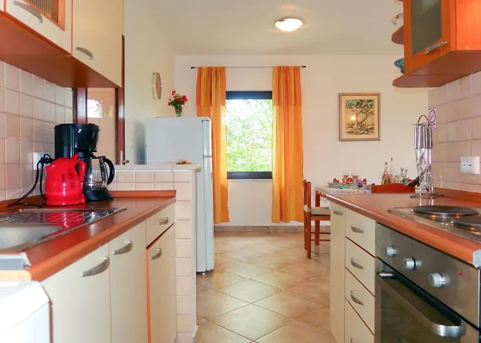 Appartement Urdih-1 By Interhome